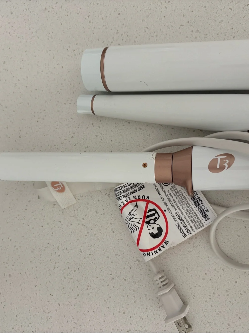 T3 - Whirl Trio Styling Wand with 3 Interchangable Wand Barrels